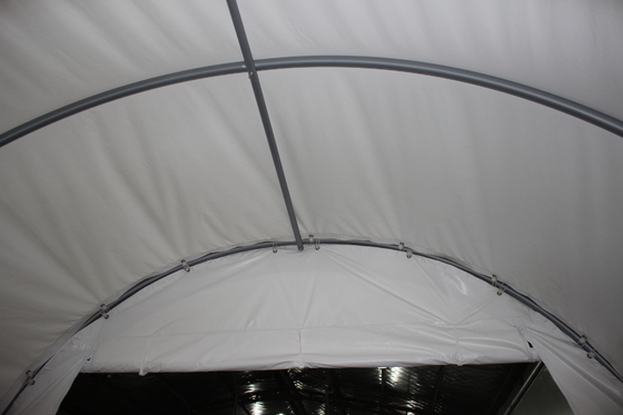 Afneembare zijwanden deuren 400*730*330cm Heavy Duty Carport voor achtertuin en camping