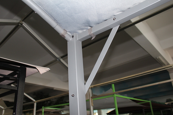 Stalen frame Gazebo Paviljoen Pergola met 2.45*1.37*2.15M Grootte en opvouwbaar ontwerp