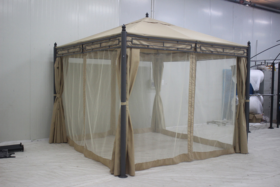Gemakkelijk te monteren tuin metalen tribune 3*3*2.75M met polyester bovendeel en zijwanden