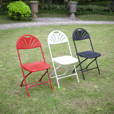 Witte plastic stoel stapelbare metalen opvouwbare stoel voor buitentuin Huwelijksparken