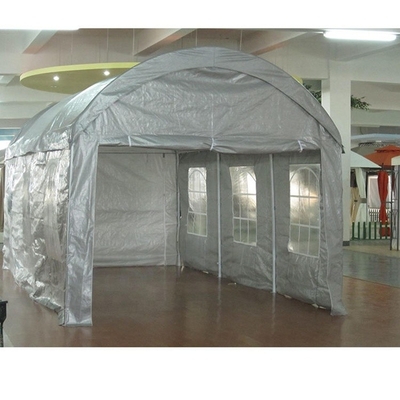 Aanpasbare outdoor autoverbergingsruimte 3*6 Makkelijk te monteren carports voor parkeer tent