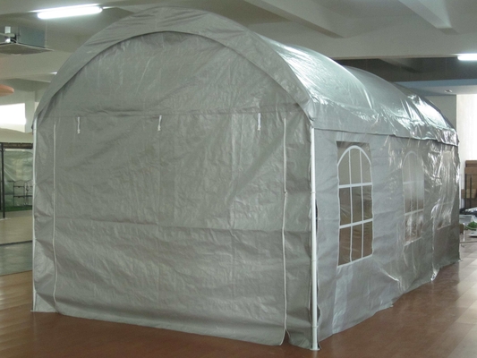 Aanpasbare outdoor autoverbergingsruimte 3*6 Makkelijk te monteren carports voor parkeer tent