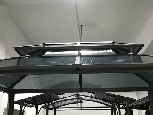 Gazebo met dubbele bovenkant van polycarbonaat 2.35X1.7X2.45M voor buitenbrug pergolas