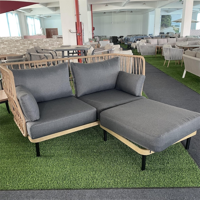 Moderne tuinmeubilair van aluminium Bistro Rattan Sofa Set voor luxe diner Set