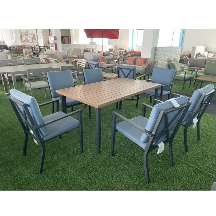 Aanpasbare kleuren Outdoor tuinmeubilair Aluminium Rattan Sofa Set voor luxe tafel